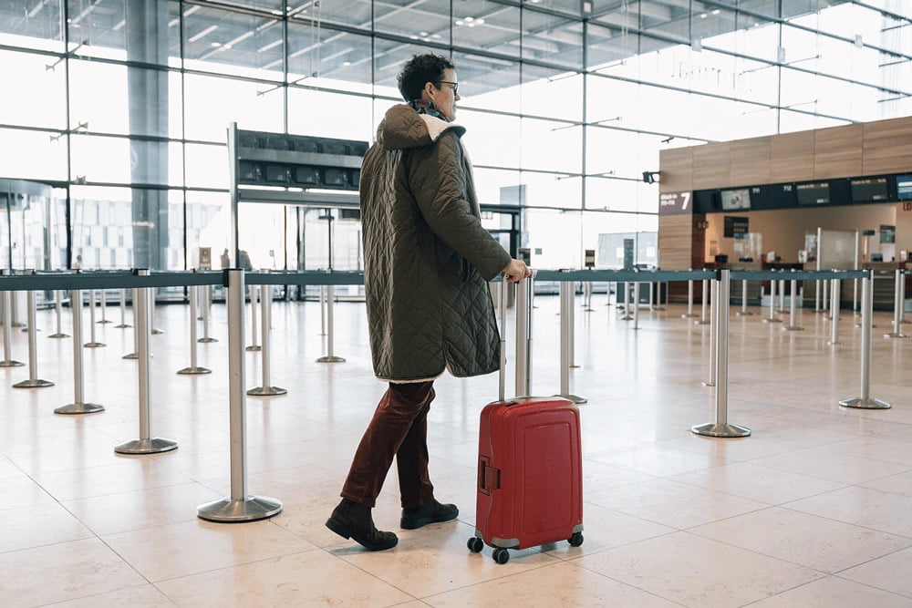 Seamless Slot Registration for Travelers Seamless Slot Registration for Travelers