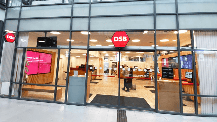 Moviik Queue Management system at train station DSB Denmark