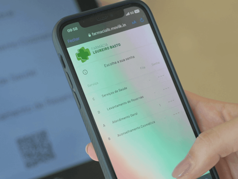Smartphone interface showing the Moviik digital ticket where the customer selects their specific service.