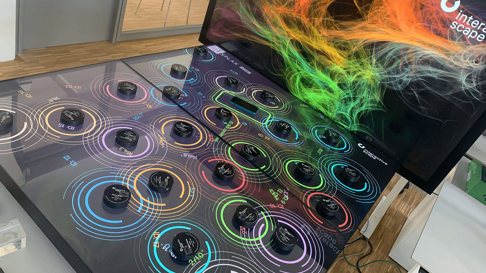 DISPLAX TILE Pro x Scape X Multi Object Recognition