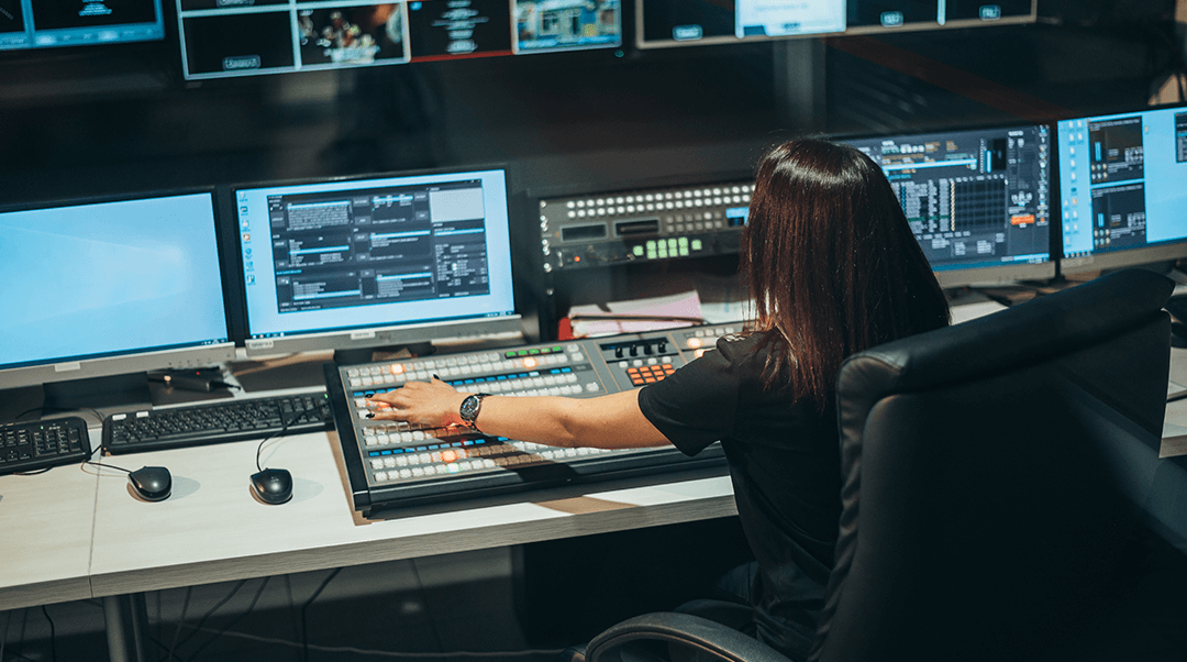 Touchscreens for Broadcasting Studios Touchscreens for Broadcasting Studios