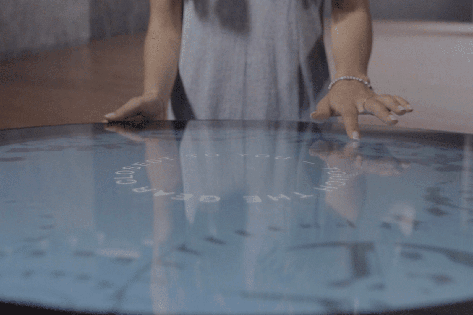 SKIN ROUND provides you several differences to bring you and your customers closer SKIN ROUND provides you several differences to bring you and your customers closer