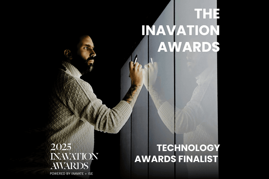 TILE narrow bezel features a bezel–to-bezel width that minimizes the visual distraction TILE narrow bezel features a bezel–to-bezel width that minimizes the visual distraction