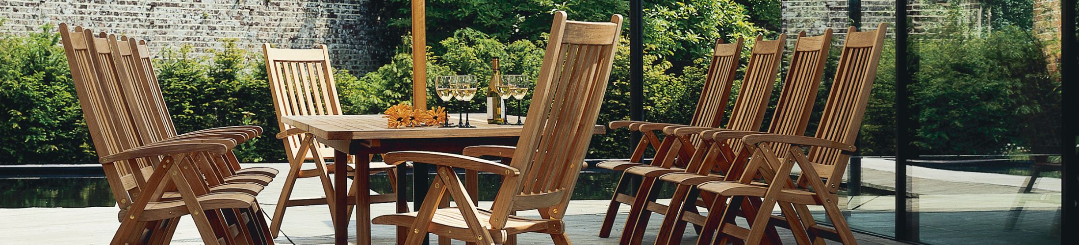 Outdoor Dining Tables