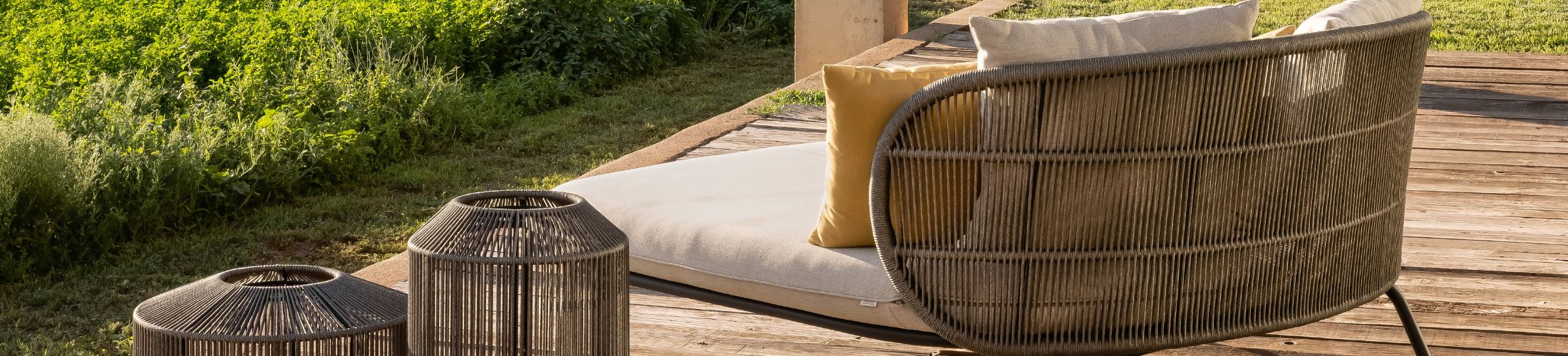 Outdoor Daybeds Outdoor Daybeds