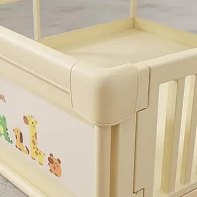 Кошара за игра - с твърда врата за бърз достъп Кошара за игра - с твърда врата за бърз достъп