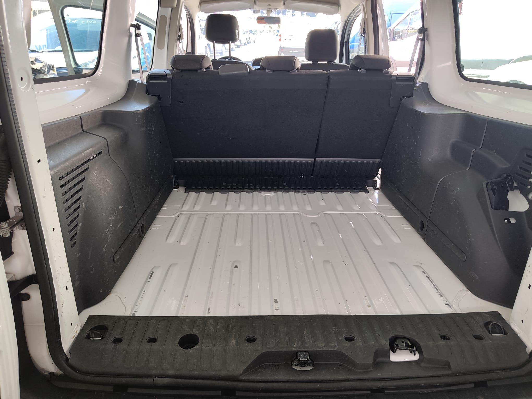 RENAULT KANGOO EXPRESS KOMBI ELECTRIC RENAULT KANGOO EXPRESS KOMBI ELECTRIC
