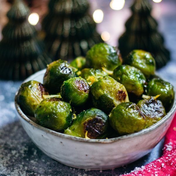 'The Festive Feast' Handmade Christmas Dinner Box - Serves 4 - €94.95 'The Festive Feast' Handmade Christmas Dinner Box - Serves 4 - €94.95