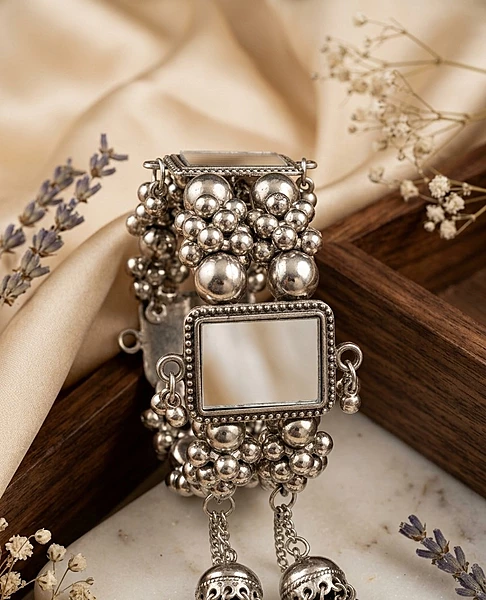Boho Rectangular Mirror & Hanging Jhumka Kada