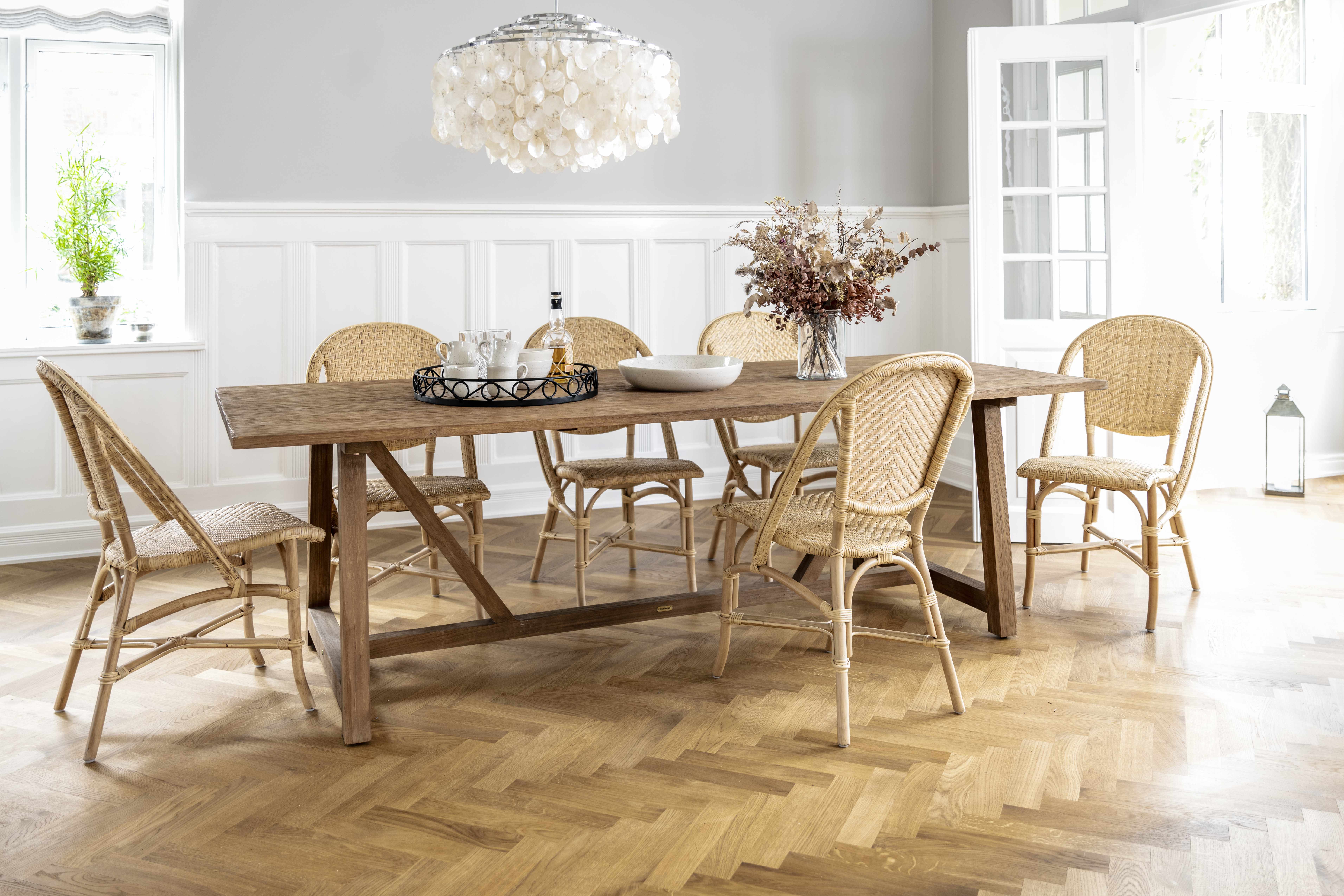 Alanis Dining Chair Alanis Dining Chair