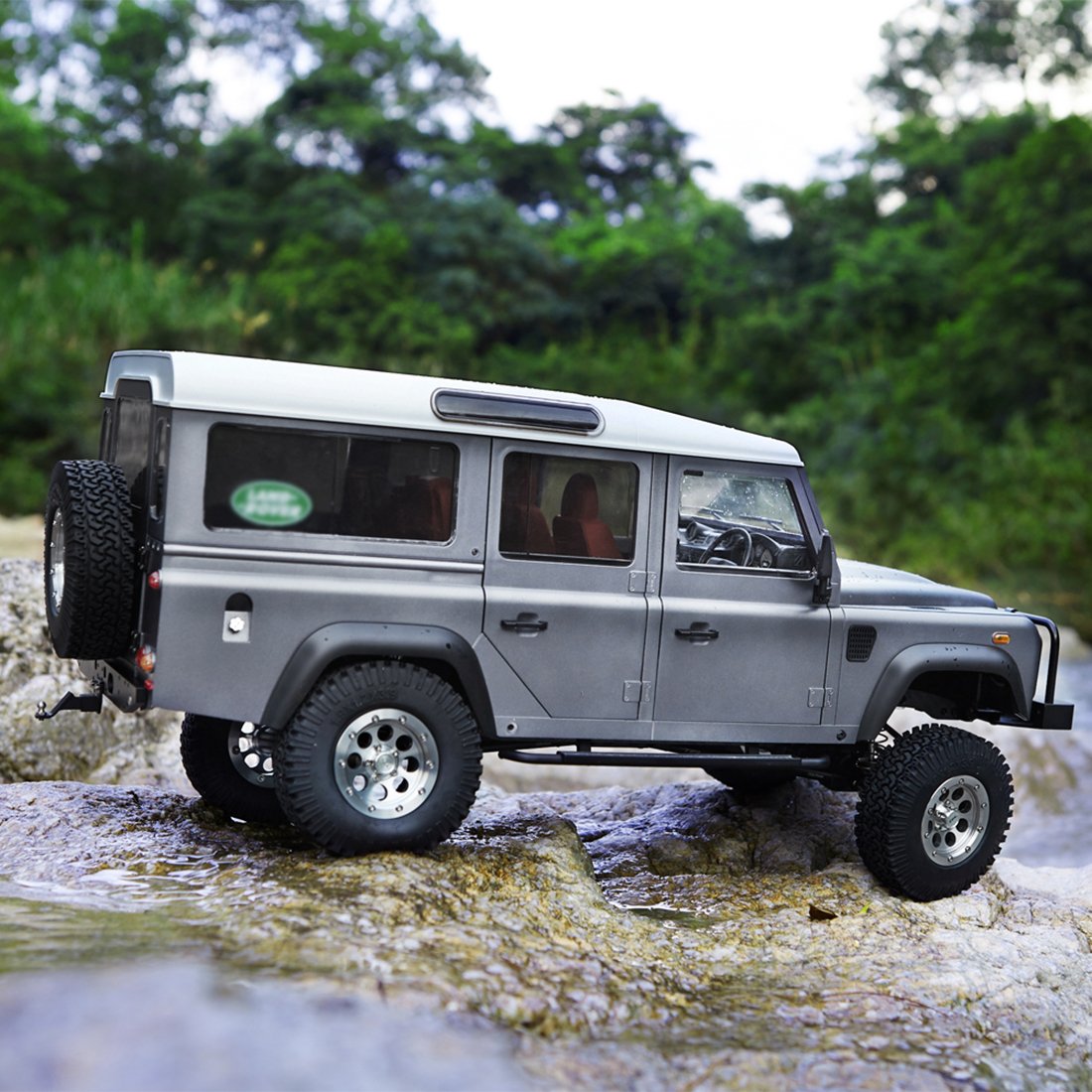 T-11 Chassis Kit for D110 Body (Included unpainted body) T-11 Chassis Kit for D110 Body (Included unpainted body)