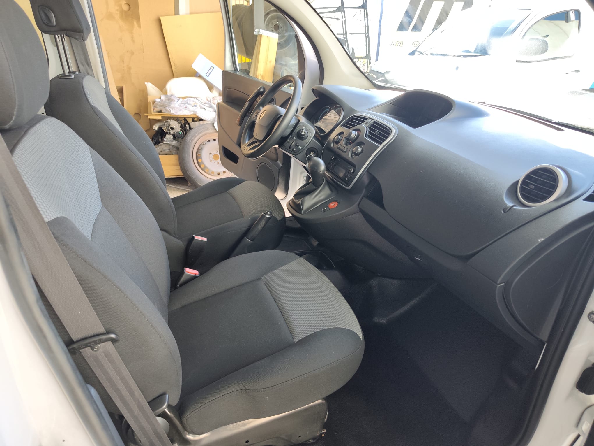 RENAULT KANGOO EXPRESS KOMBI ELECTRIC RENAULT KANGOO EXPRESS KOMBI ELECTRIC
