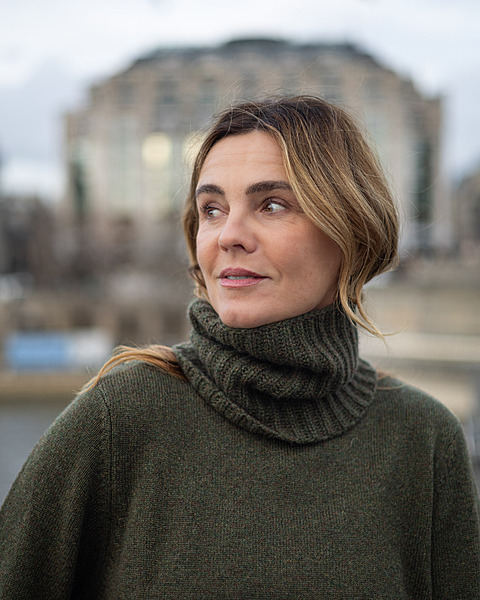 A002 - Khaki Tweed A002 - Khaki Tweed