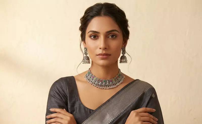 Navratna Royalty Oxidized Silver Choker Set