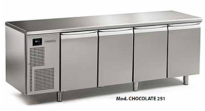 L1-25-0140 Schoko-Kühltisch 4d