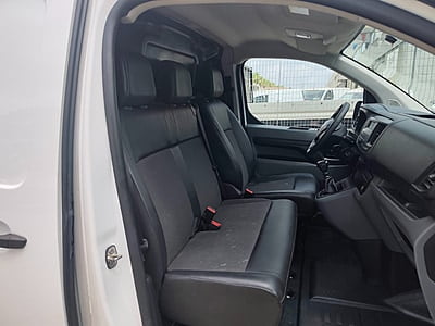 PEUGEOT EXPERT FURGÓN 3 PLAZAS 1.5 102 CV