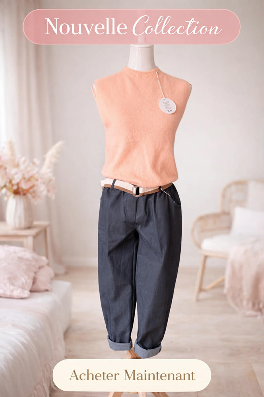 Pantalon bleu foncé avec ceinture