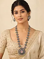 Autumn Leaf Circular Medallion Oxidized Silver Necklace & Stud Earrings Set