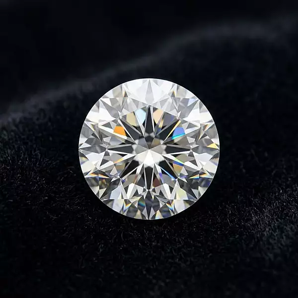 Round diamond