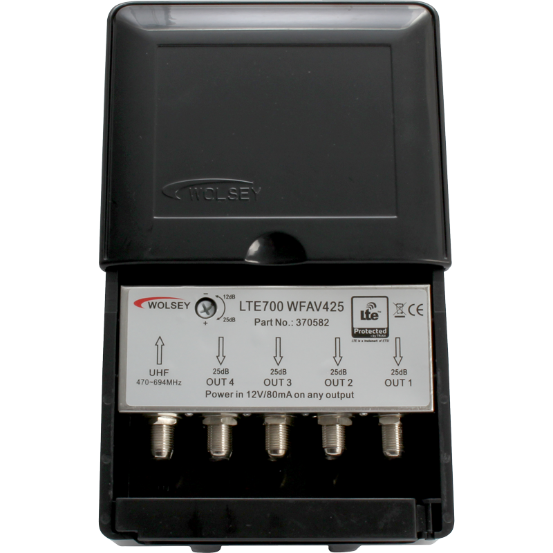 TRIAX Masthead Amplifier Kit 4 Way
