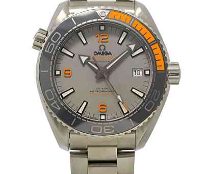 15623 - Omega - 215.90.44.21.99.001 - pre-owned conditions with MINOR signs of usage - Card & Box