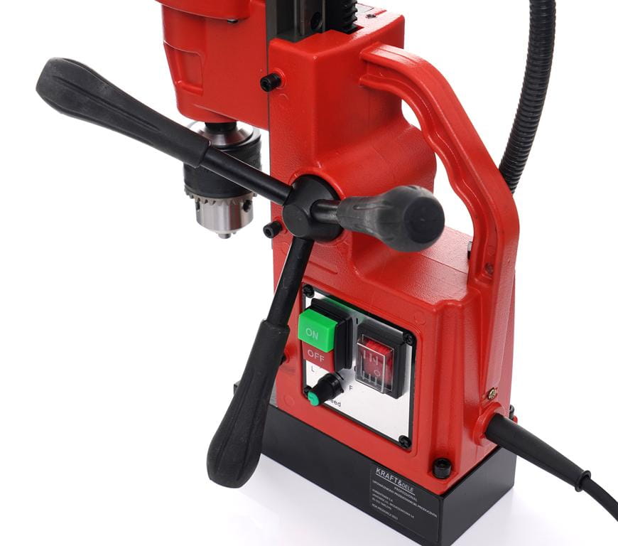 MAGNETIC DRILL / 1800 W / 1300N / 16 mm KD1382
