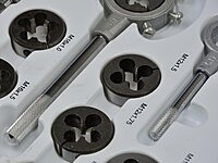 Metric Tap and Die Set M2-M18 110pcs G38300 Metric Tap and Die Set M2-M18 110pcs G38300