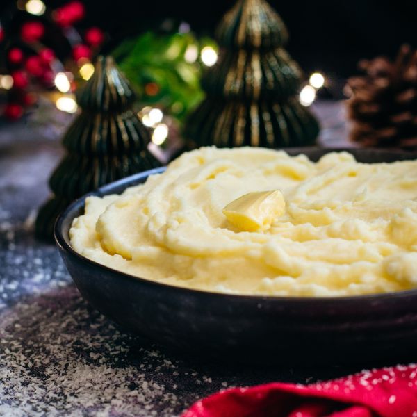 'All the Trimmings' Handmade Christmas Box - Serves 4 - €64.95 'All the Trimmings' Handmade Christmas Box - Serves 4 - €64.95