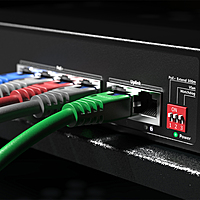 Labgear PoE 10/100/1000Mbps Network Switch 4 Port