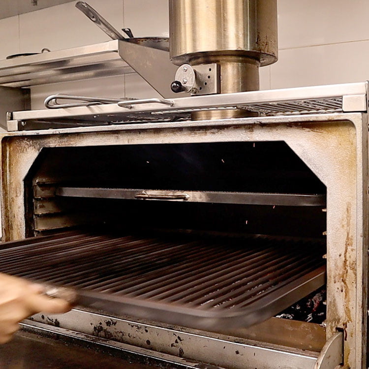 Horno Brasa Hb-70-A + Mesa neutra
