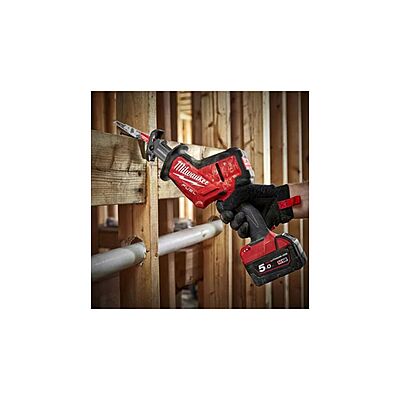 Milwaukee M18 FUEL™ реципрочна пила 22мм.