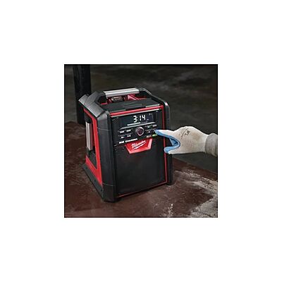 Milwaukee M18™ радио и полнач со Bluetooth®