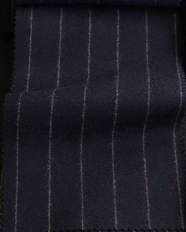 Holland & Sherry : navy chalk strip flannel