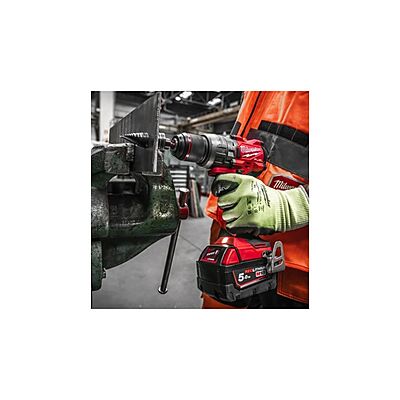 Milwaukee ударна дупчалка M18FPD3