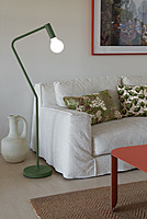 Aplo Upright Stand and Lamp Pack B