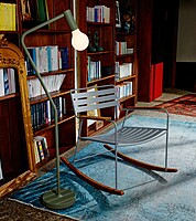 Aplo Upright Stand and Lamp Pack B