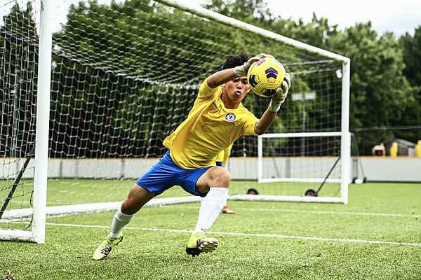 NIKE FOOTBALL GOALKEEPER CAMP NIKE FOOTBALL GOALKEEPER CAMP