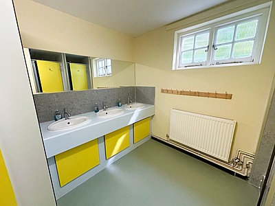 English & Outdoor Adventure