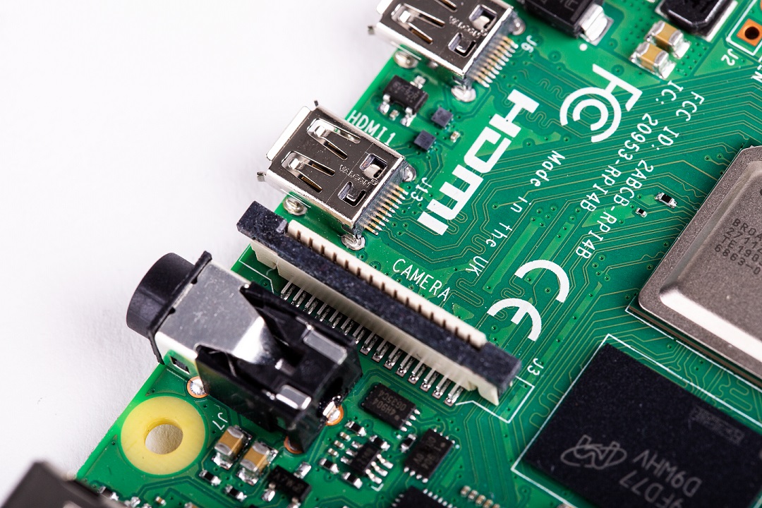 Raspberry Pi 4 Model B (1 GB)