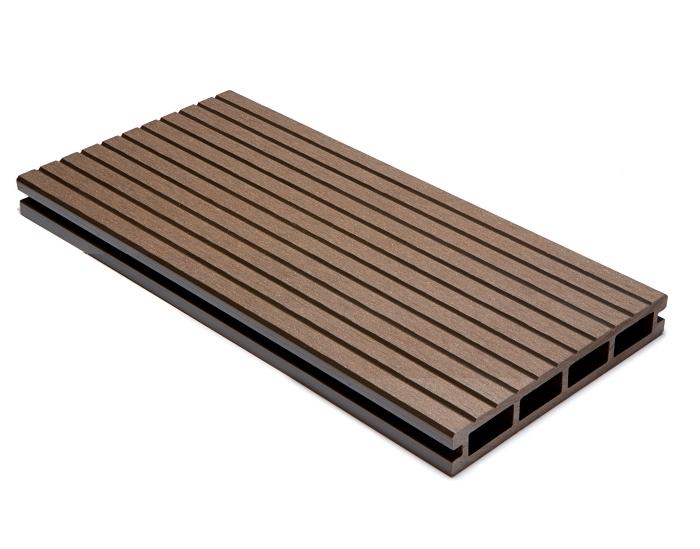 Tarima de Exterior Composite Marrón