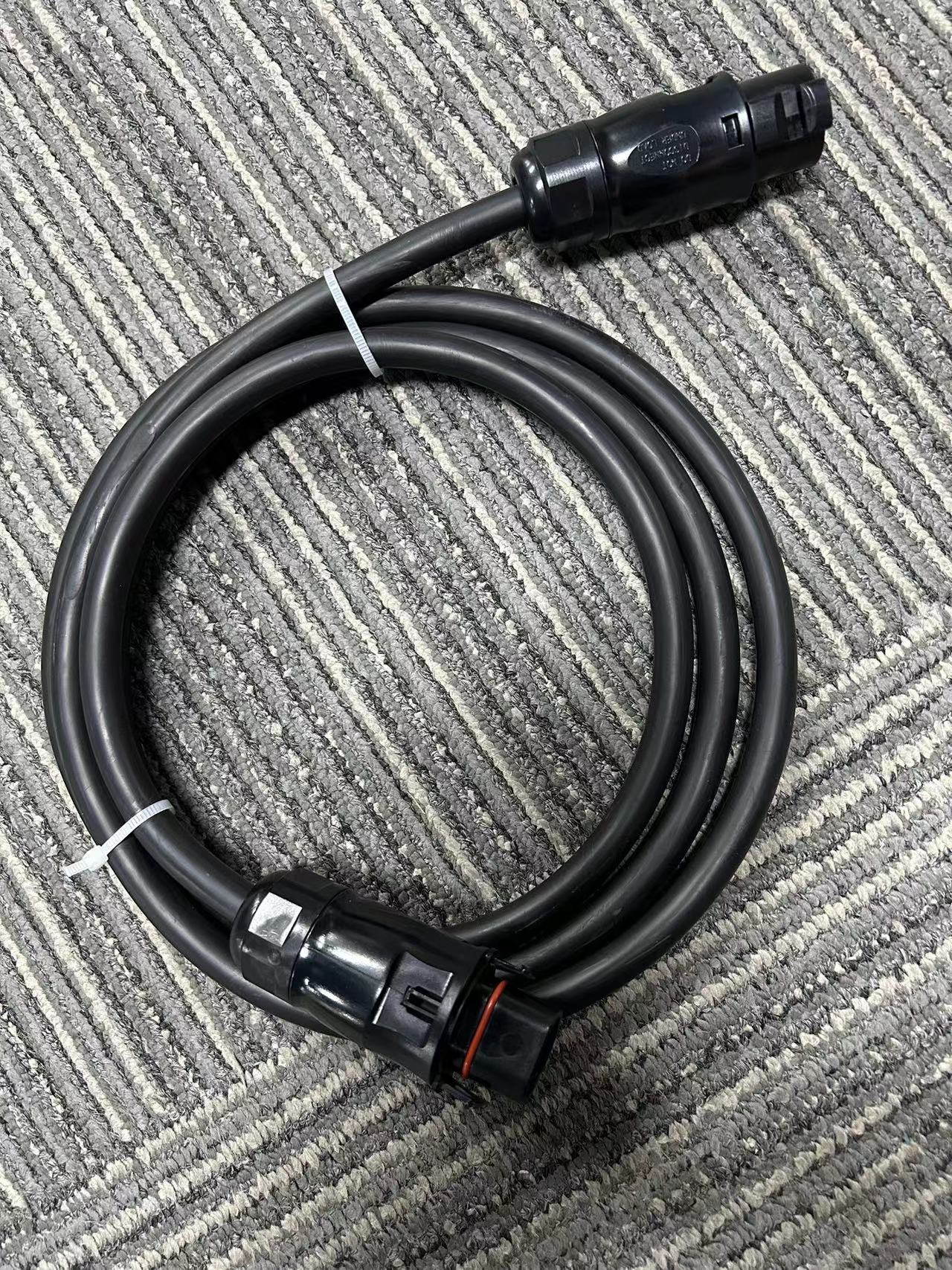 800W Balkonkraftwerk