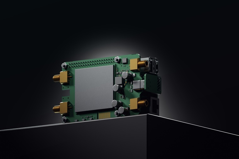 CALYX 4G / EBD021 - Raspberry Pi HAT+ (4G)