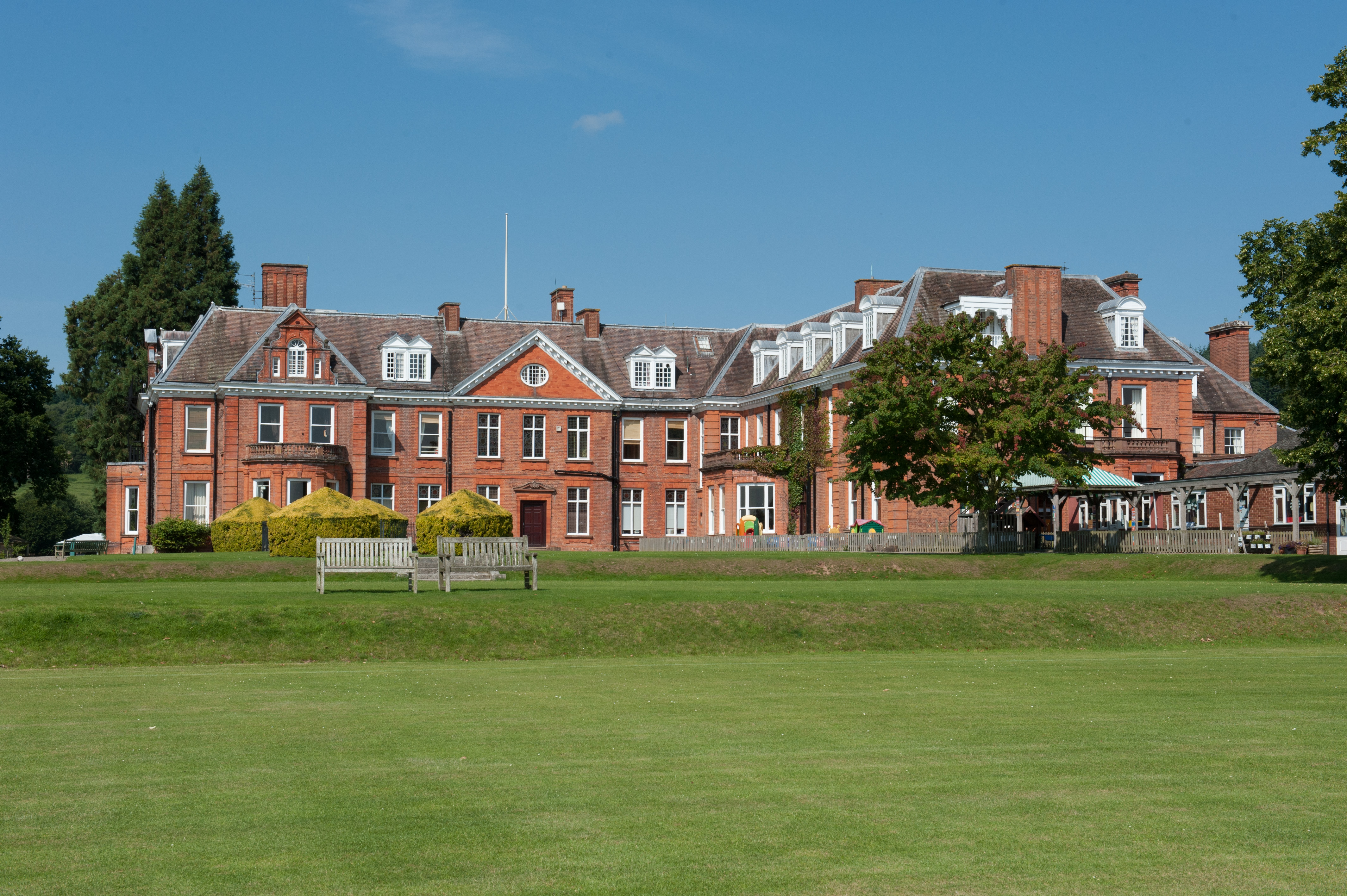 English & Dance Camp