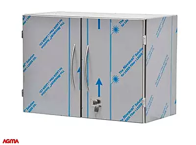 N039 - Pensile con porte battenti e serratura, dim. 700x360x500mm