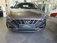 HYUNDAI i30 2022 110cv gasolina