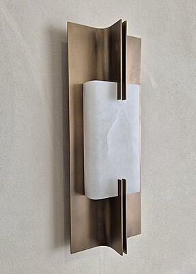 Quarviva Wall Light Quarviva Wall Light
