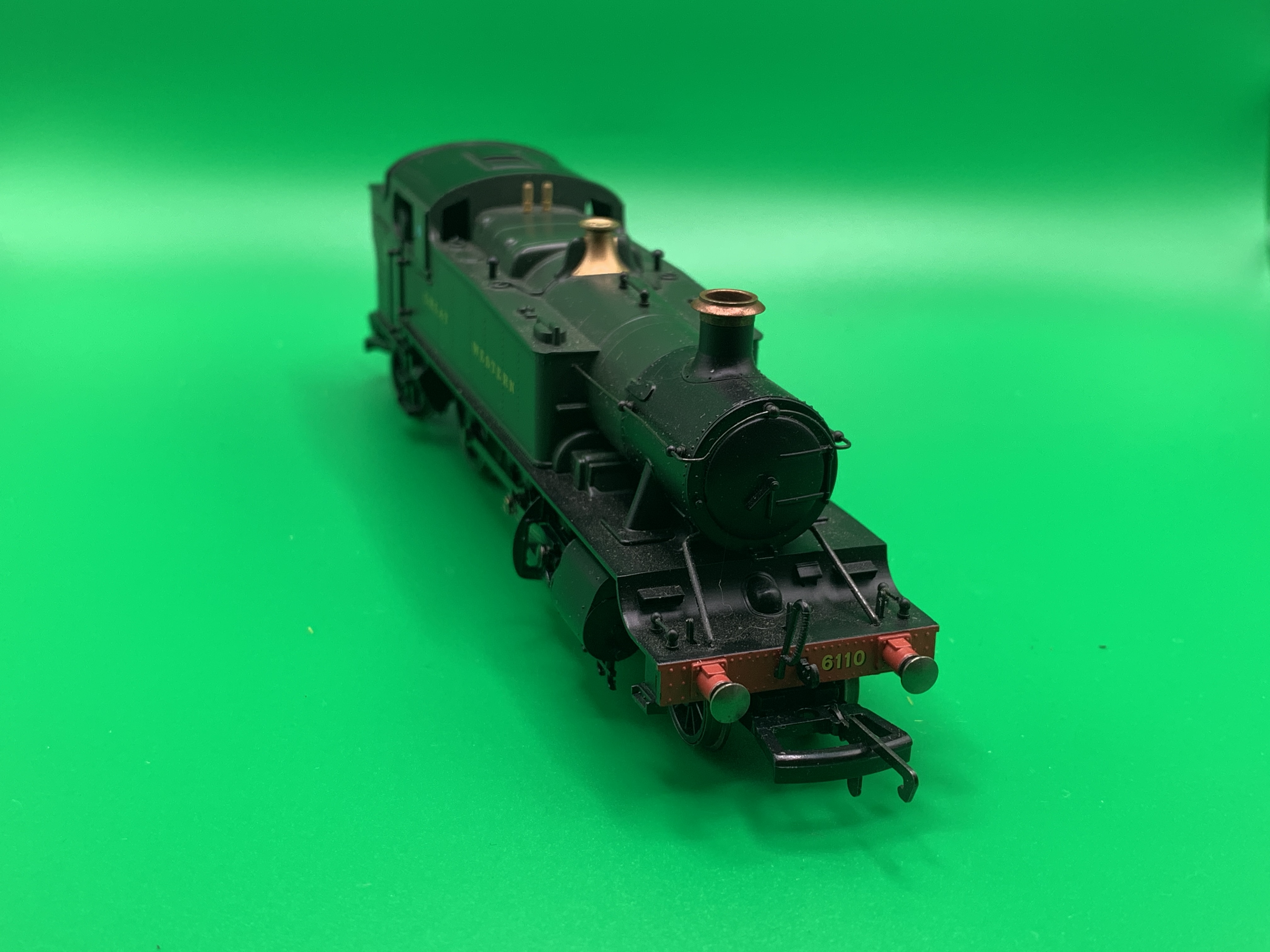 Hornby - R2098C - Class 61xx 2-6-2 Large Prairie Steam Locomotive