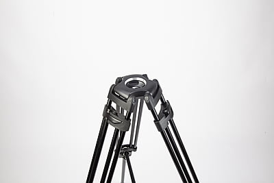 TOWER100 | Aluminum Camera Tripod KIT, with SWIT TH100A Fluid Video Head, Mid-level Spreader, 10kg Payload, Soft Bag