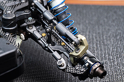 Koswork Carbon 1.5mm Front Arm Stiffener Set for Inferno MP11 Koswork Carbon 1.5mm Front Arm Stiffener Set for Inferno MP11