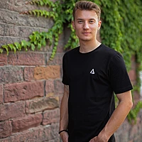 KARLMOTTE T-Shirt